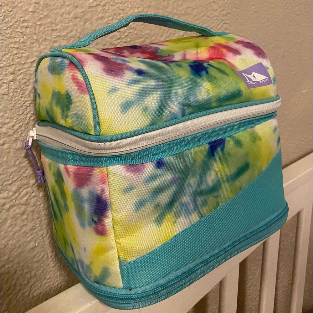 Artic Zone Tie dye Lunch Bag